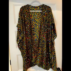 Do Everything in Love Kimono